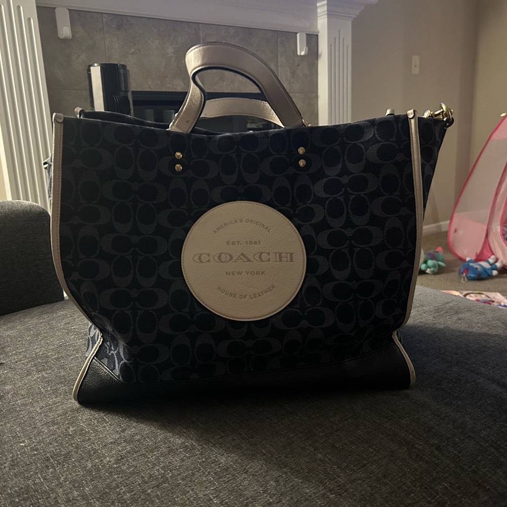 Coach Navy and Cream Signature Tote